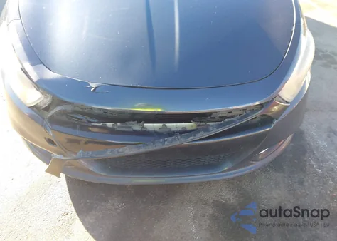 2013 Dodge Dart Sxt z USA, uszkodzony, nr VIN 1C3CDFBA5DD335123